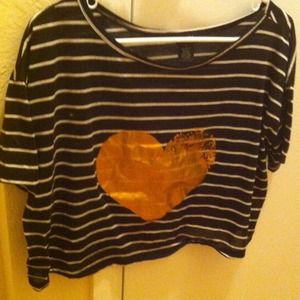 Brand new never worn forever 21 black crop top!!