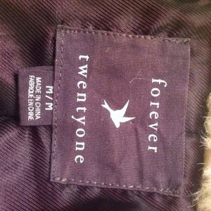 Forever 21 Jackets & Coats - Fake fur forever 21 jacket. Worn once. *REDUCED* Forever 21 Jackets & Coats - Fake fur forever 21 jacket. Worn once. *REDUCED*