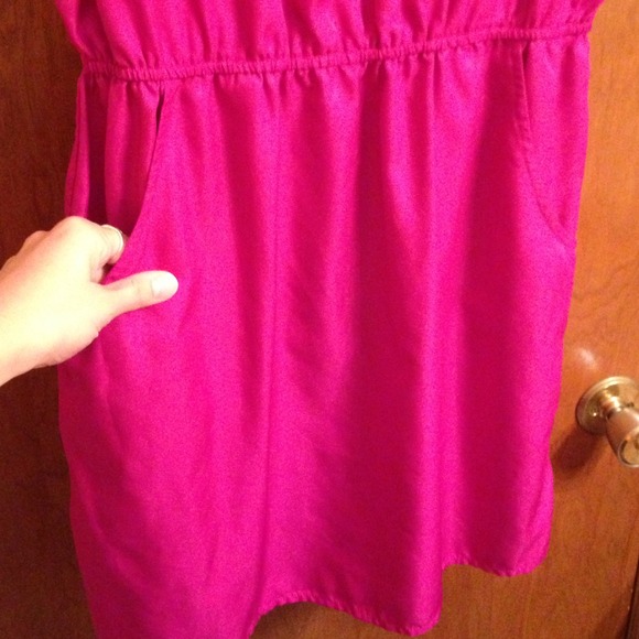 Banana Republic casual fuscia dress! - Picture 4 of 4
