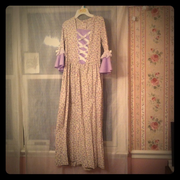 Dresses & Skirts - Prairie dress for Girls. Great Halloween costume! Dresses & Skirts - Prairie dress for Girls. Great Halloween costume!