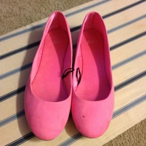H&M neon pink ballet flats