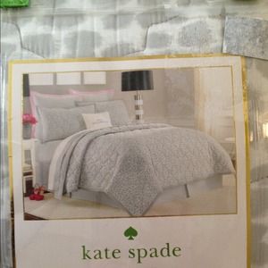 **TRADE**Kate Spade bedspread *king*