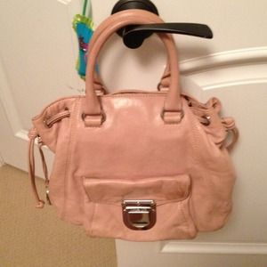 Michael Kors bag trading