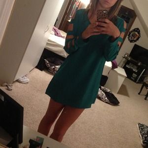 Green slit arm dress