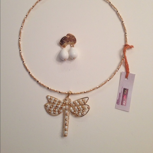 Necklace and Earring Set