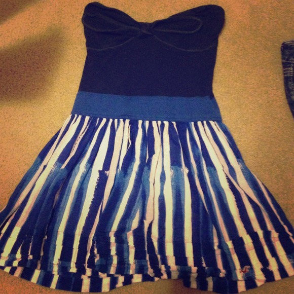 Hollister dress