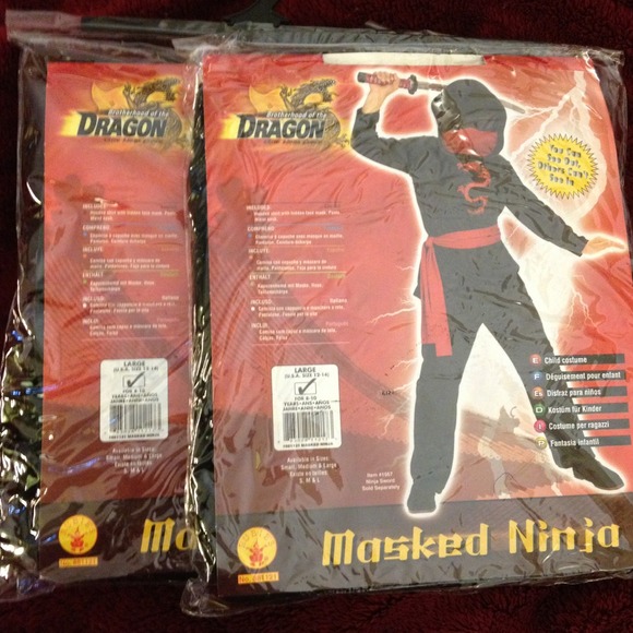 ⛔️SOLD⛔️ Set of 2 Ninja child's costume. Sz L