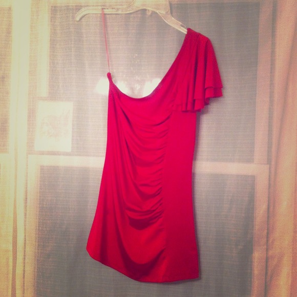 Pink one shoulder top. *REDUCED*