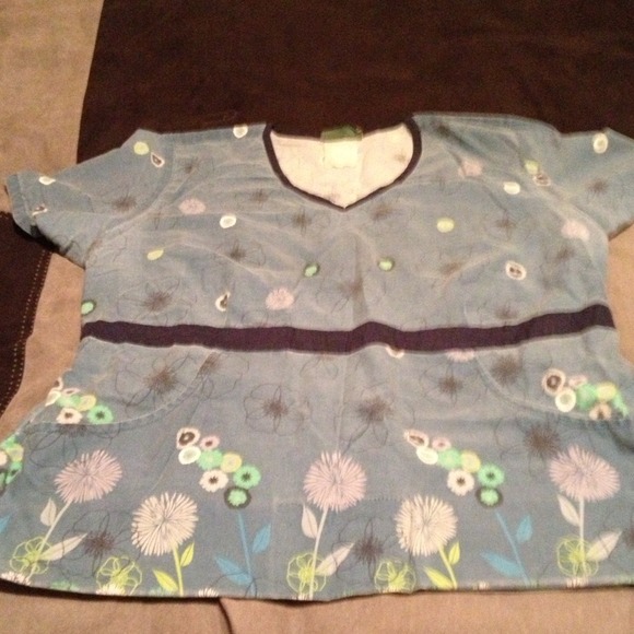 Bundle scrubs set for @ashleymutz