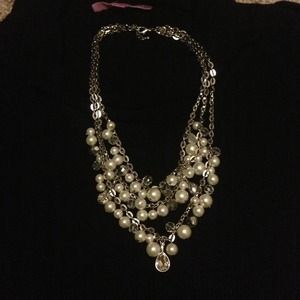 Stunning statement necklace 💎