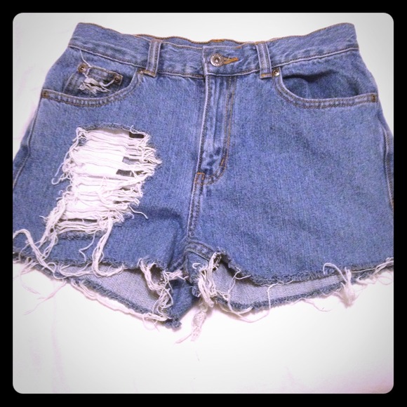 🌼Traded🌼High Waisted Denim Shorts