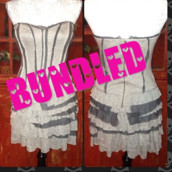 🎀BEBE TIERED CORSET DRESS🎀
