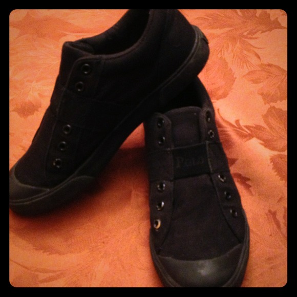 Polo black no laces sneakers (boys size 5)