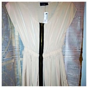 Sold!! Front zip dress