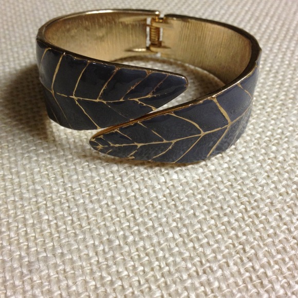Bracelet/Cuff