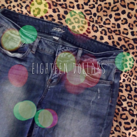 Wide Leg Forever 21 Jeans.