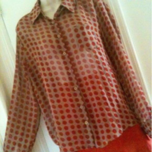NWOT🌹NEW LISTING🌹 Sheer Blouse - Picture 2 of 4