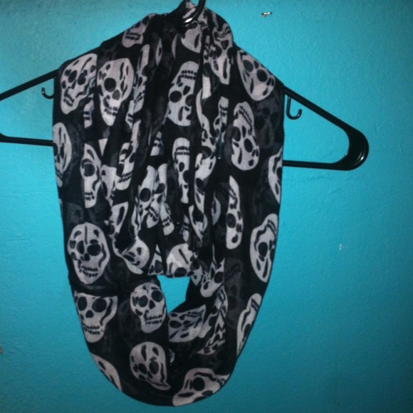 Infinity scarf.