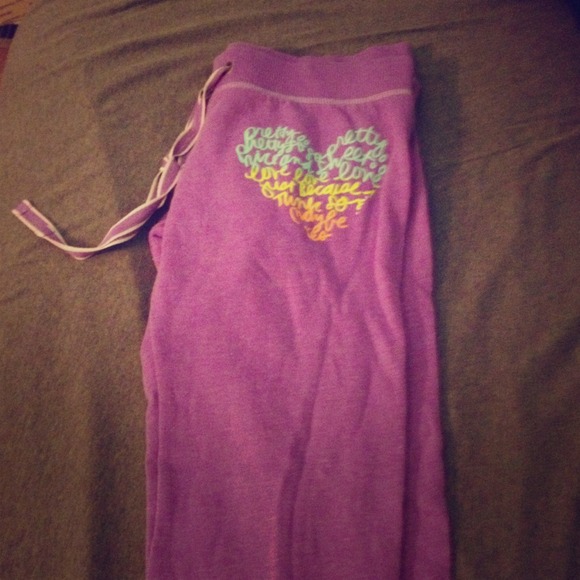 🚫BUNDLED🚫Victoria's Secret pink crop sweat pants