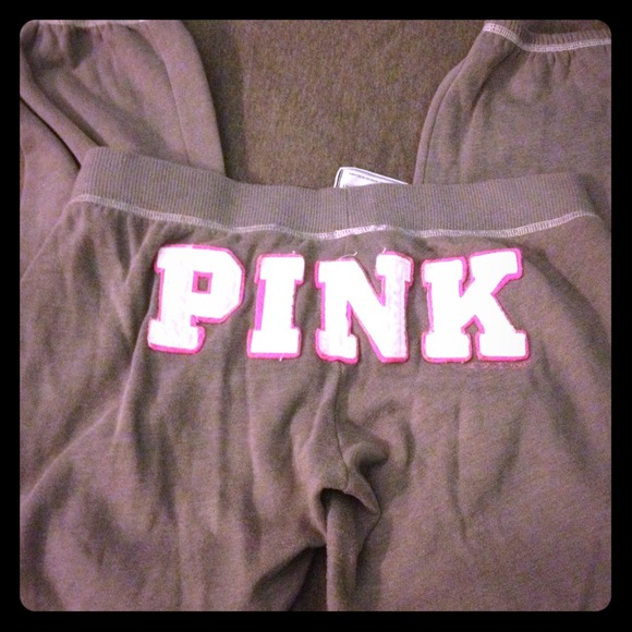 🚫SOLD ON EBAY 🚫Victoria's Secret pink