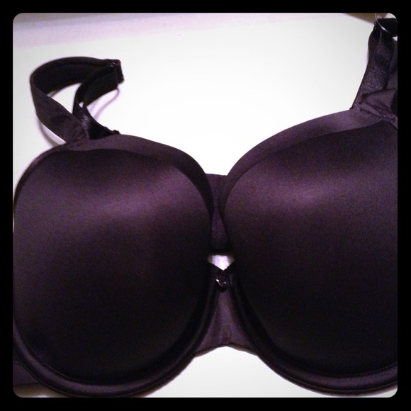 Cacique black bra