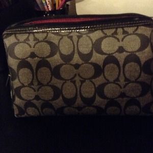 SOLD *****Used authentic Coach make up bag