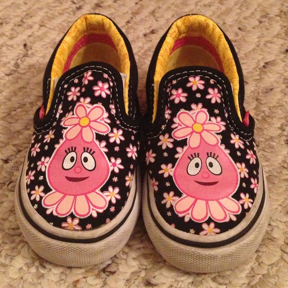 Vans toddler size 5 foofa (yo gabba gabba) shoes