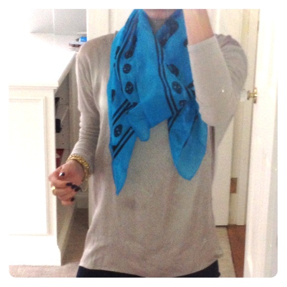 Beautiful blue and SILK  Raj scarf!