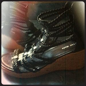 A pair of top moda wedges