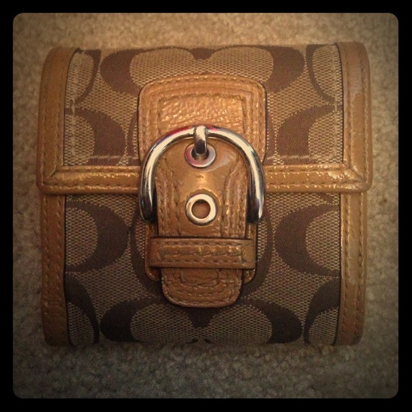 Coach wallet
