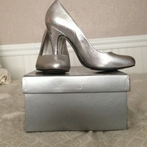 Jessica Simpson Heels