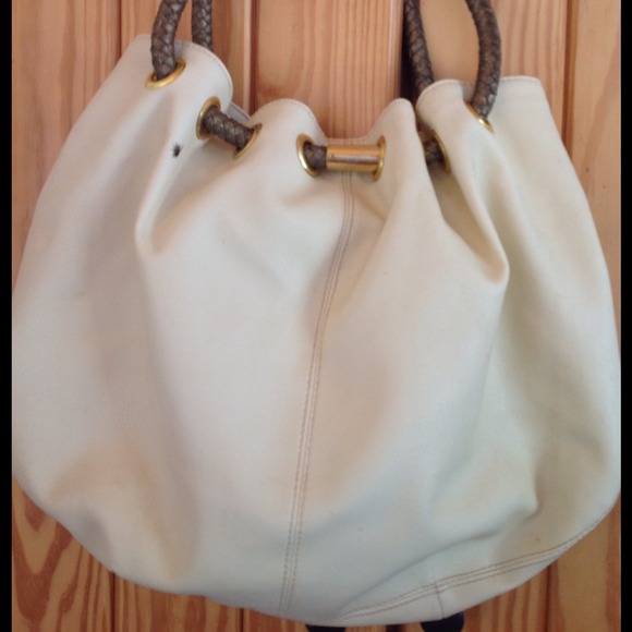 💥On hold Traded💥 White Purse