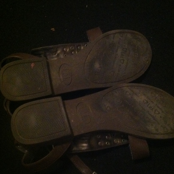 Sandals - Picture 2 of 2