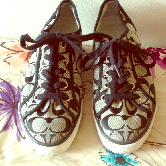 Black & White COACH tennis shoes