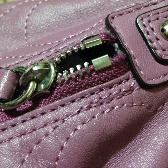 Coach Shoulder Bag - Picture 4 of 4