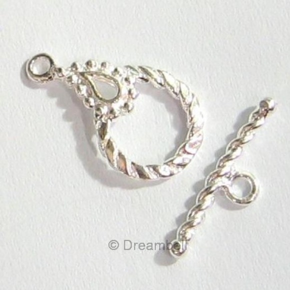 New❤dainty sterling silver toggle set