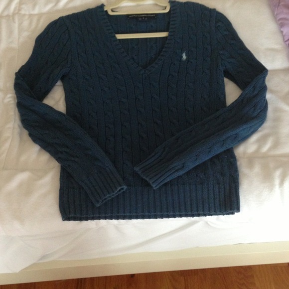 Polo v neck sweater cotton cable size small