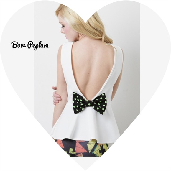 Tops - 🎀SOLD OUT🎀Bow Back Peplum Top