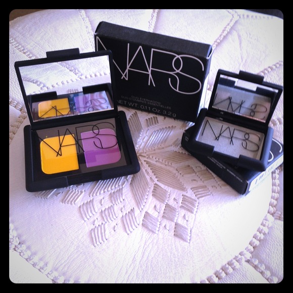 SOLD-->>>NARS eyeshadows