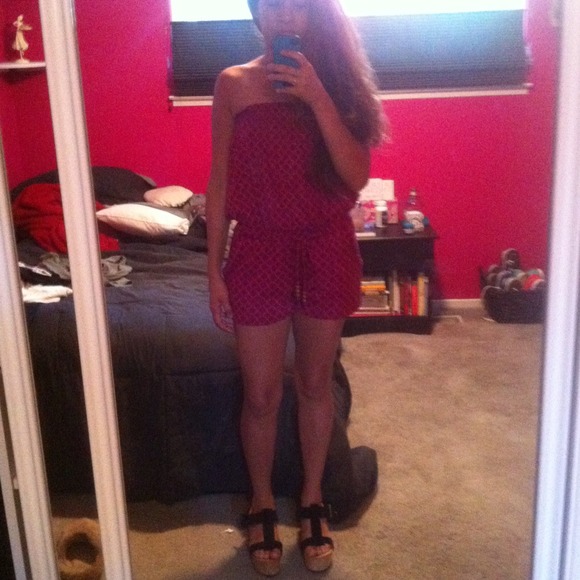 Bright pattern romper