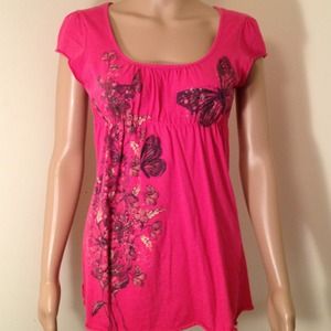 SOLD! REDUCED!! Cute Pink Top