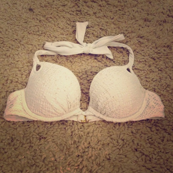 Adorable lace white push-up bathing suit!