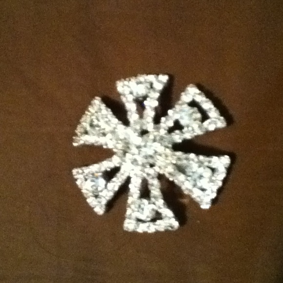 Stylish hair pin