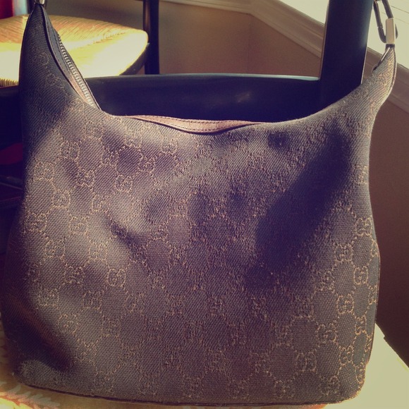 Authentic GUCCI Bag - Picture 1 of 4