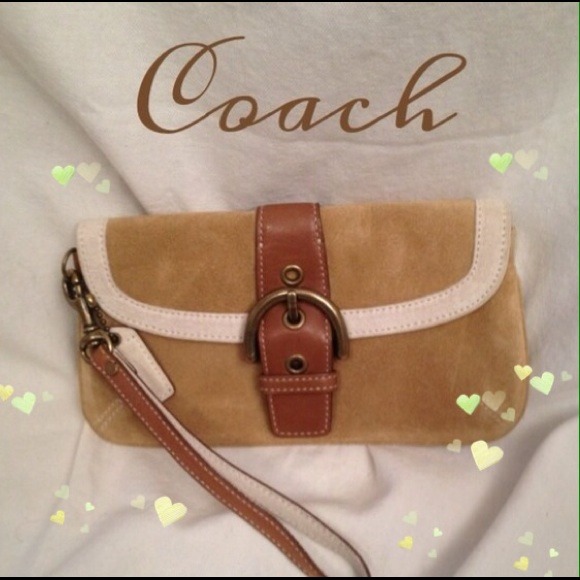 Coach Handbags - ❤️️️️️Sold in Bundle❤️