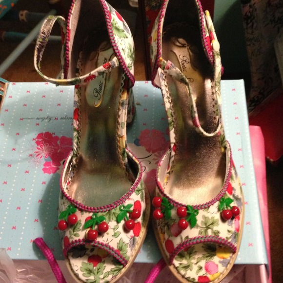 🎉🎊Host Pick🎉🎊