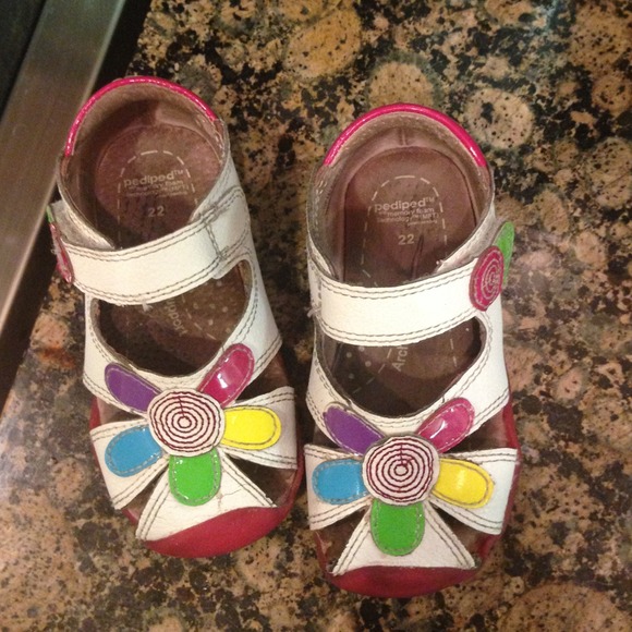 Pediped size 22 in good used condition - Picture 1 of 4