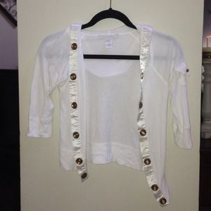 White cropped Charlotte Russe jacket. Size Md.