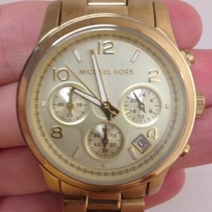 Authentic MK watch-selling in August 2014