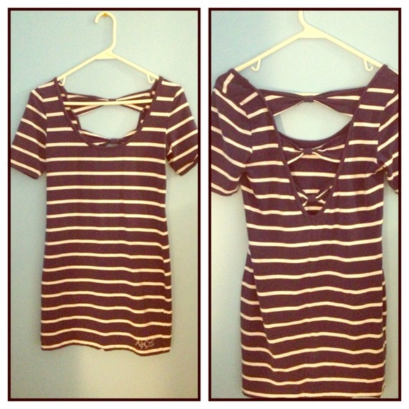 Ripcurl striped dress with cute bow design